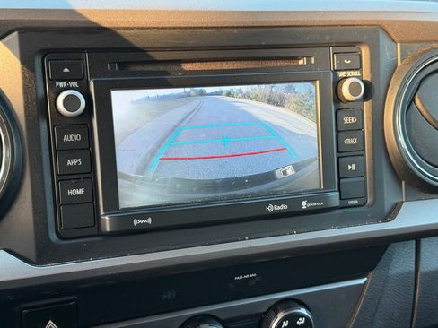 Used 2019 Toyota Tacoma SR5 image 33