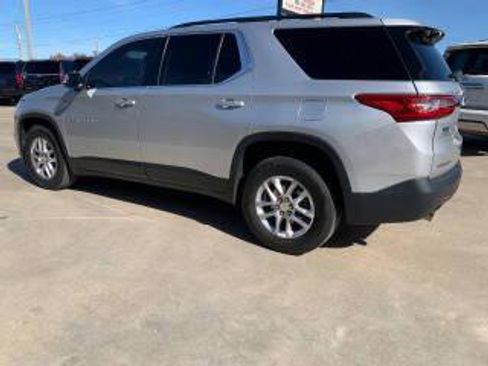 Used 2019 Chevrolet Traverse LT image 4