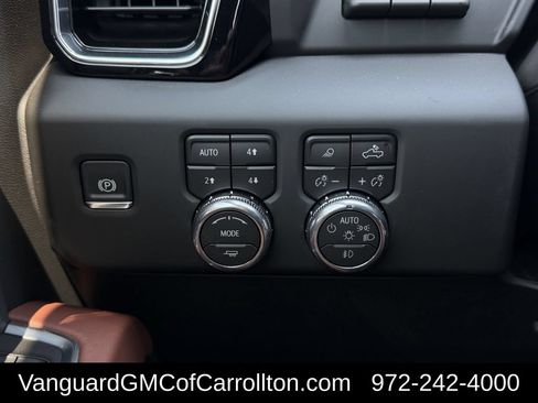 New 2026 GMC Sierra 2500 Denali Ultimate AWD/4WD image 19