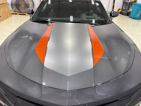 Used 2017 Chevrolet Camaro LT RWD image 11