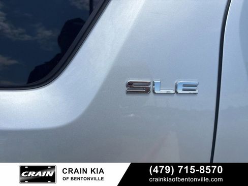 Used 2017 GMC Terrain SLE w/ Convenience Package FWD image 10