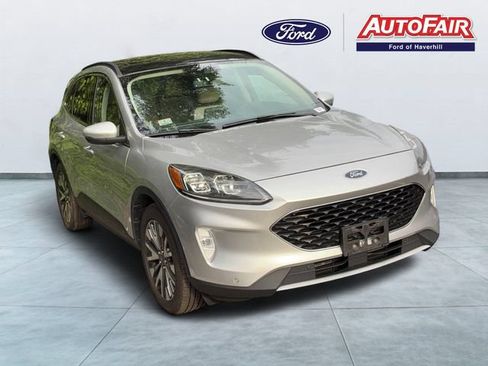 Certified 2020 Ford Escape Titanium AWD/4WD image 1