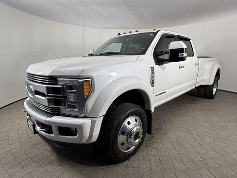 Used 2019 Ford F450 Limited AWD/4WD image 3