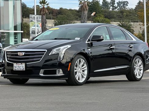 Used 2019 Cadillac XTS Luxury image 7