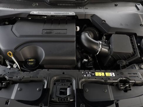 New 2026 Land Rover Range Rover Evoque Dynamic SE image 24