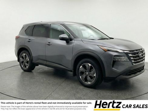 Used 2025 Nissan Rogue SV FWD image 1