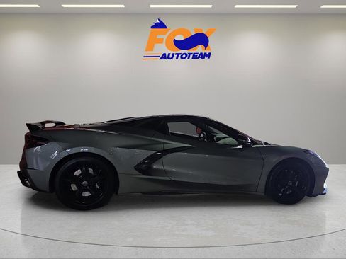 Used 2022 Chevrolet Corvette Stingray Premium Conv w/ Z51 Performance Package RWD image 5