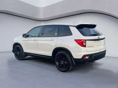 Used 2019 Honda Passport Sport image 3