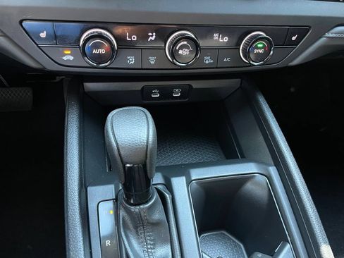 Certified 2025 Honda Accord SE image 18