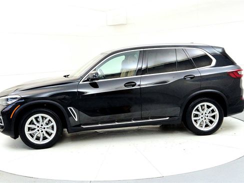 Used 2022 BMW X5 xDrive40i image 3