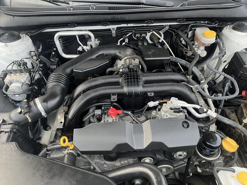 Used 2017 Subaru Outback 2.5i Limited image 40