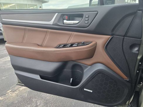 Used 2019 Subaru Outback 2.5i Touring w/ Popular Package #3A image 27