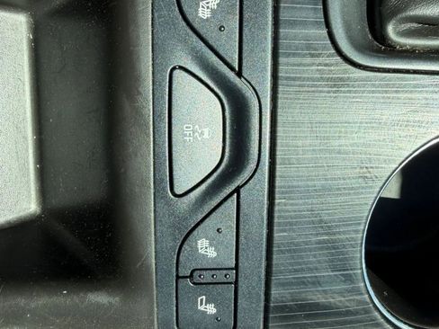 Used 2018 Chevrolet Impala LT w/ LT Convenience Package image 28