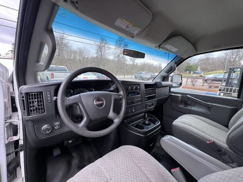 Used 2017 GMC Savana 2500 w/ Door Trim Panel Package image 11