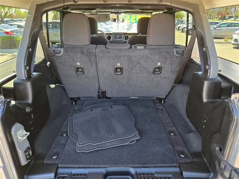 Used 2023 Jeep Wrangler Sport S image 18