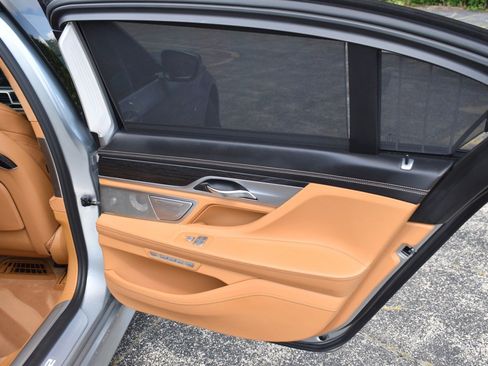 Used 2018 BMW M760i xDrive AWD/4WD image 37