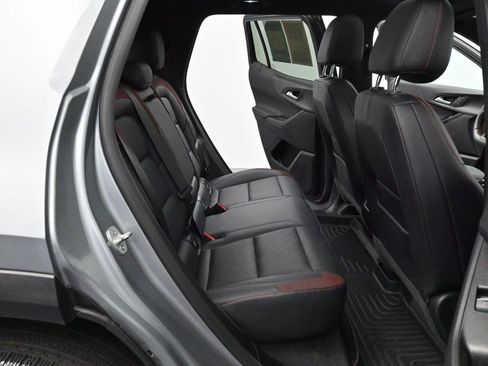 Used 2025 Chevrolet Equinox RS w/ Safety and Technology Package FWD image 32