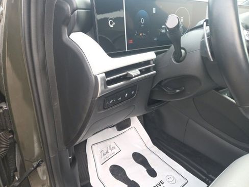 Used 2025 Hyundai Santa Cruz Limited image 24