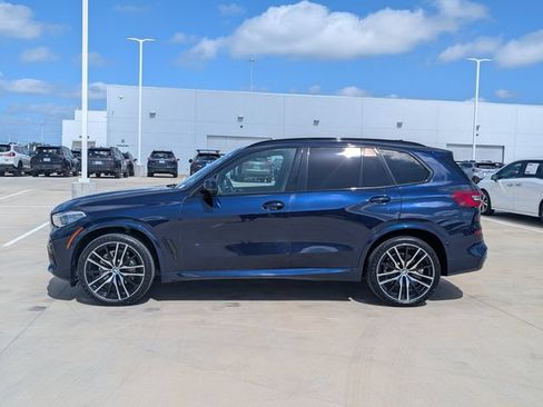 Used 2019 BMW X5 xDrive40i w/ M Sport Package AWD/4WD image 3