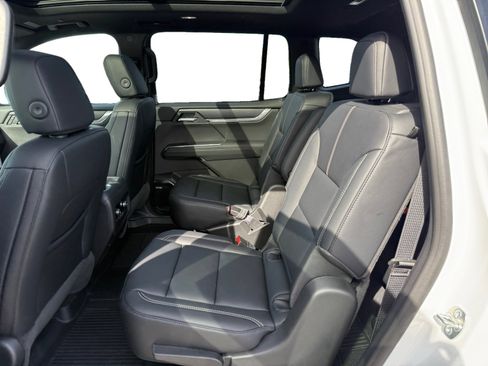 New 2026 GMC Acadia Elevation w/ Elevation Premium Package image 16