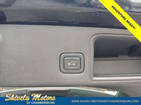 Used 2020 GMC Terrain SLE w/ Driver Convenience Package AWD/4WD image 11