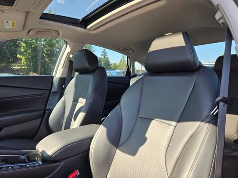 Used 2023 Honda Accord EX-L image 21