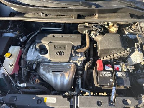 Used 2017 Toyota RAV4 XLE image 28