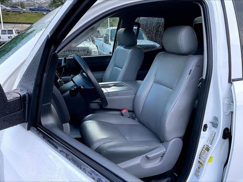 Used 2013 Toyota Tundra 2WD Double Cab w/ Tow Pkg image 11