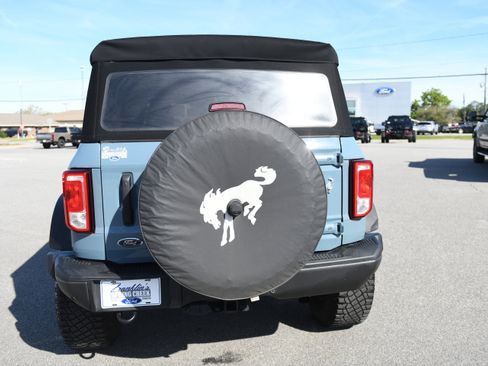 Used 2023 Ford Bronco Black Diamond w/ Sasquatch Package AWD/4WD image 16