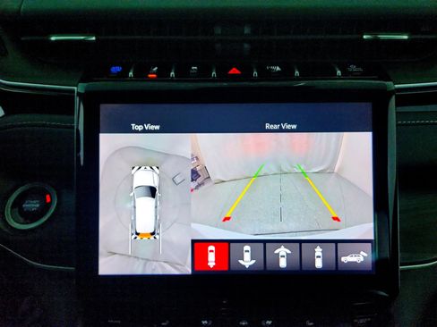 Used 2022 Jeep Grand Cherokee Limited 4xe w/ Luxury Tech Group II image 28