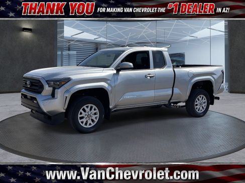 Used 2026 Toyota Tacoma SR5 AWD/4WD image 1