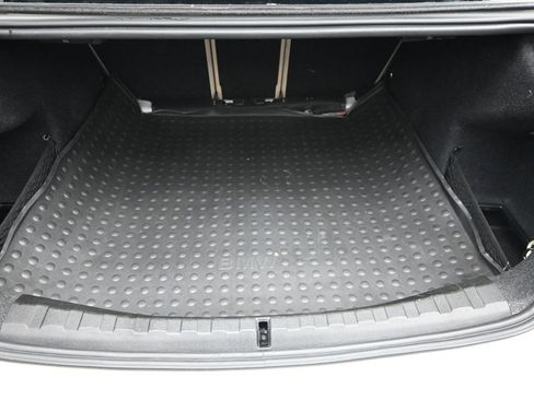 Used 2019 BMW 330i Sedan w/ Driving Assistance Package image 19