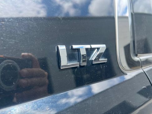Used 2016 Chevrolet Suburban LTZ AWD/4WD image 11
