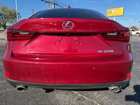 Used 2014 Lexus IS 250 image 9