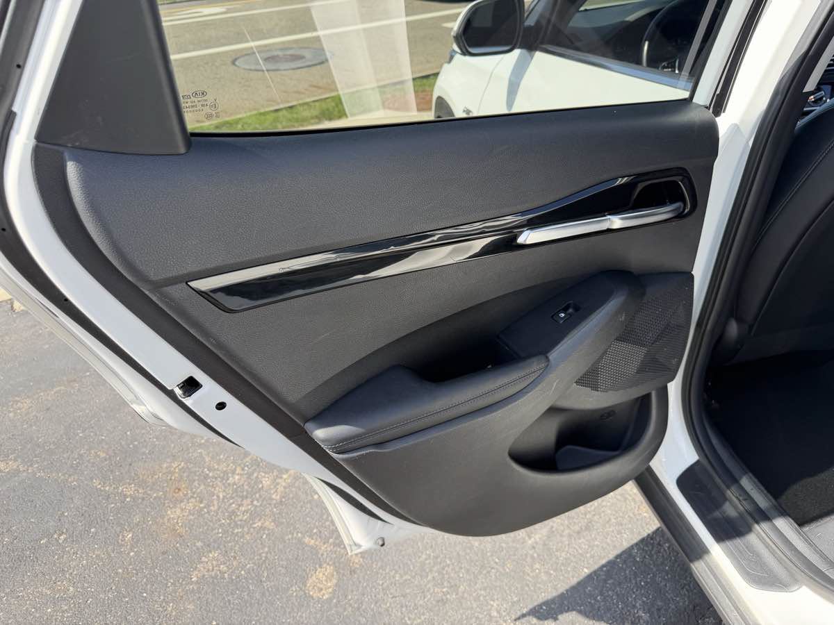 Used 2021 Kia Seltos S AWD/4WD image 14