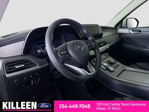 Used 2022 Hyundai Palisade SEL w/ Premium Package FWD image 11