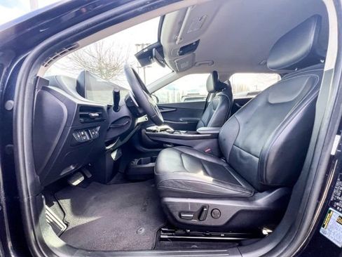 Certified 2022 Kia EV6 Wind w/ Wind Technology Package image 16