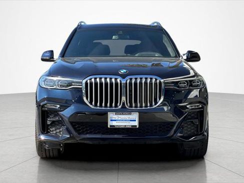 Used 2022 BMW X7 xDrive40i w/ M Sport Package image 8