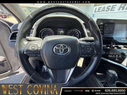 Used 2024 Toyota Camry SE FWD image 20