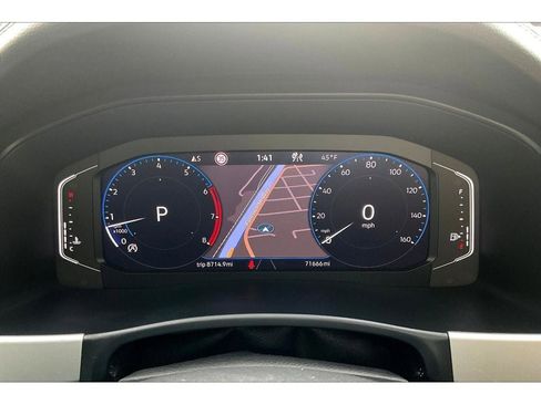 Used 2021 Volkswagen Atlas SEL image 22