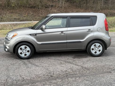 Used 2013 Kia Soul image 7