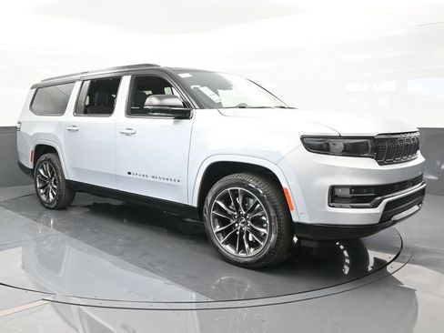 Used 2024 Jeep Grand Wagoneer L Series II w/ Quick Order Packagew 28T image 8