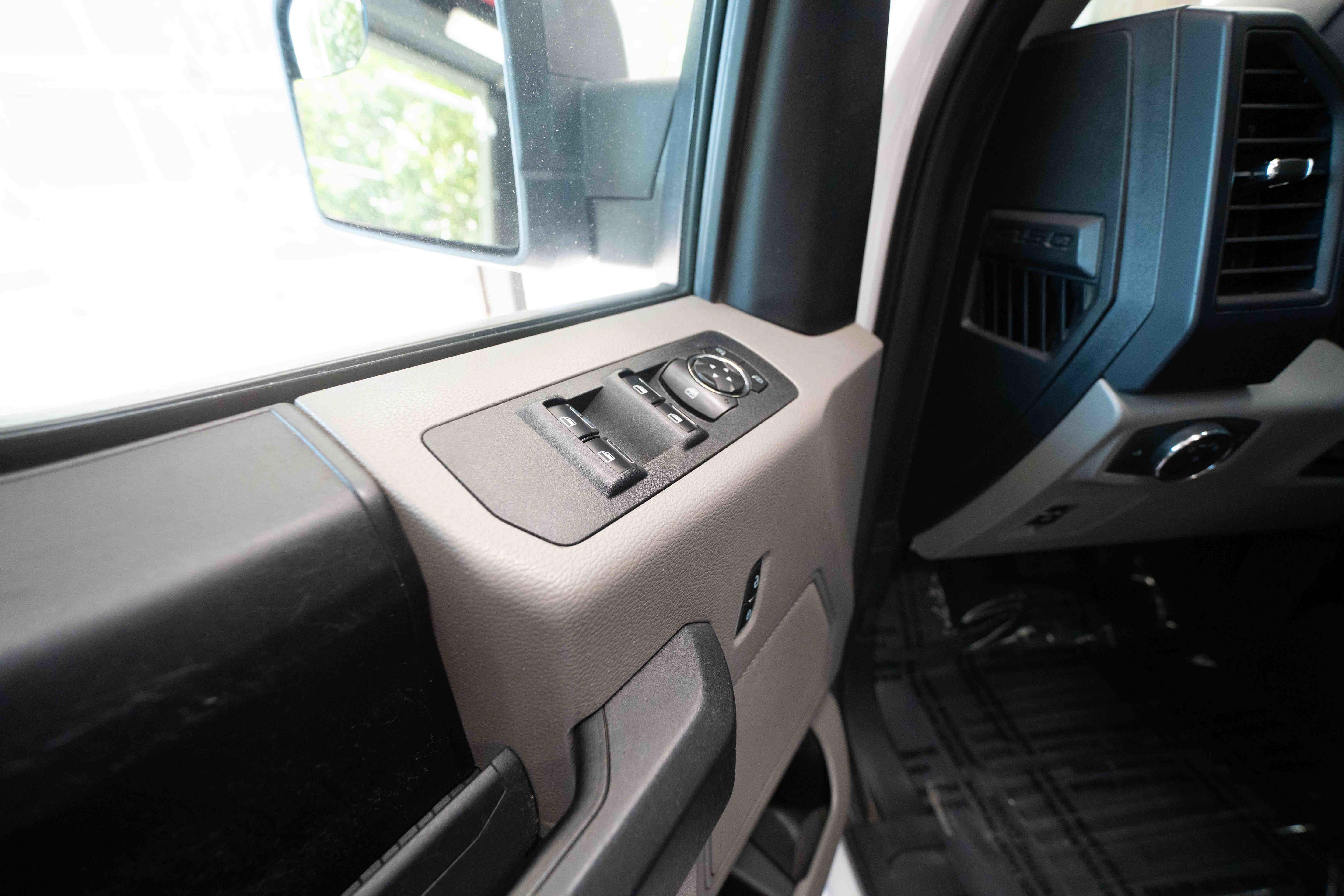 Used 2020 Ford F150 XL w/ Equipment Group 101A Mid RWD image 7