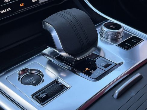 Used 2024 Jaguar XF R-Dynamic SE image 29