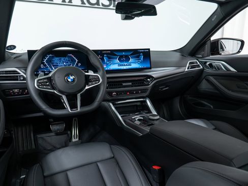 Certified 2025 BMW 430i xDrive Coupe w/ M Sport Package AWD/4WD image 17