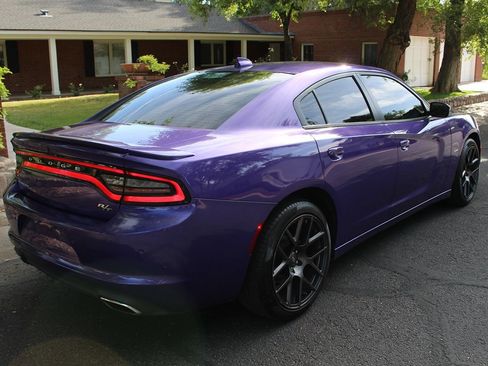 Used 2018 Dodge Charger R/T w/ Plus Group image 6