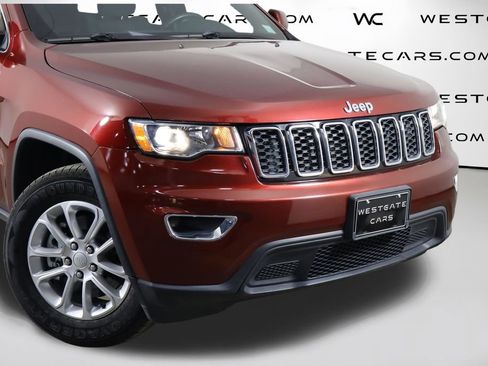 Used 2022 Jeep Grand Cherokee Laredo E AWD/4WD image 50