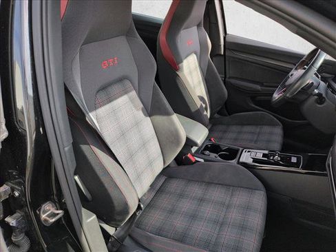 Used 2024 Volkswagen GTI S image 18