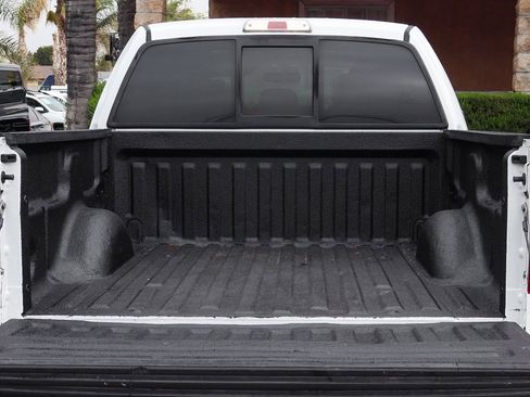 Used 2014 Ford F150 FX4 w/ Equipment Group 402A Luxury image 8