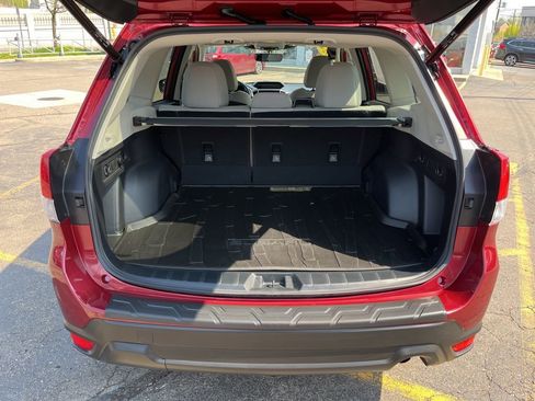 Used 2024 Subaru Forester Premium AWD/4WD image 28